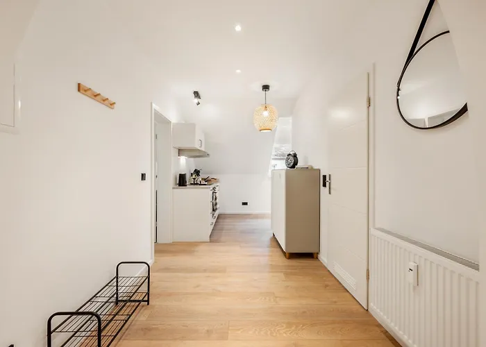 5 Min Zum Hauptbahnhof Wiesbaden